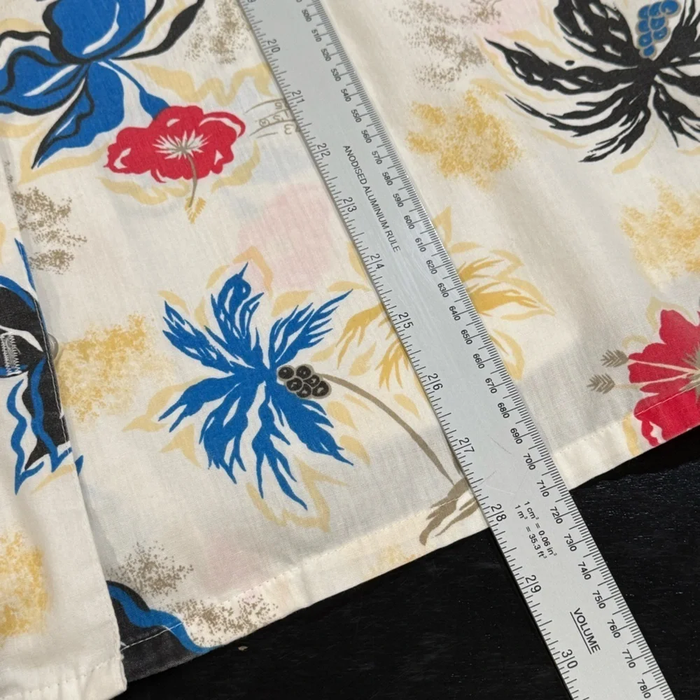 Vintage Levi’s Travelers Short Sleeve Hawaiian Floral Camp Shirt Mens Large